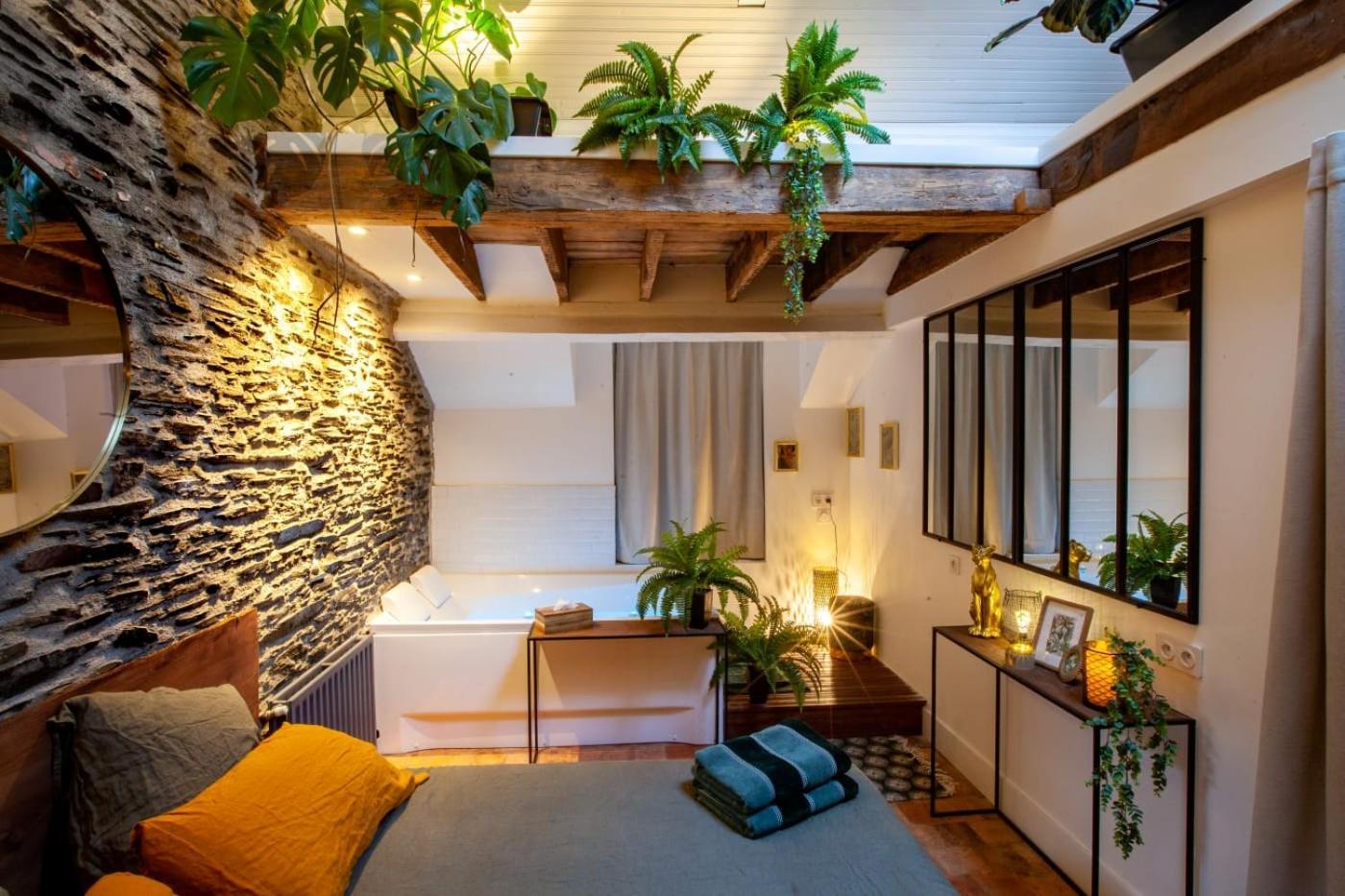 Love Room Boheme Les Petits Plaisirs Angers Zewnętrze zdjęcie